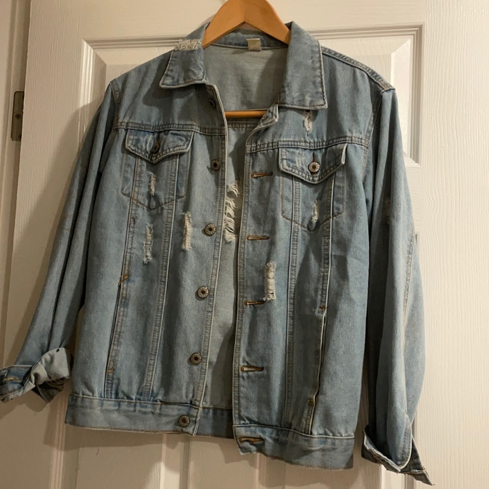 Jean jacket with purpose holds
